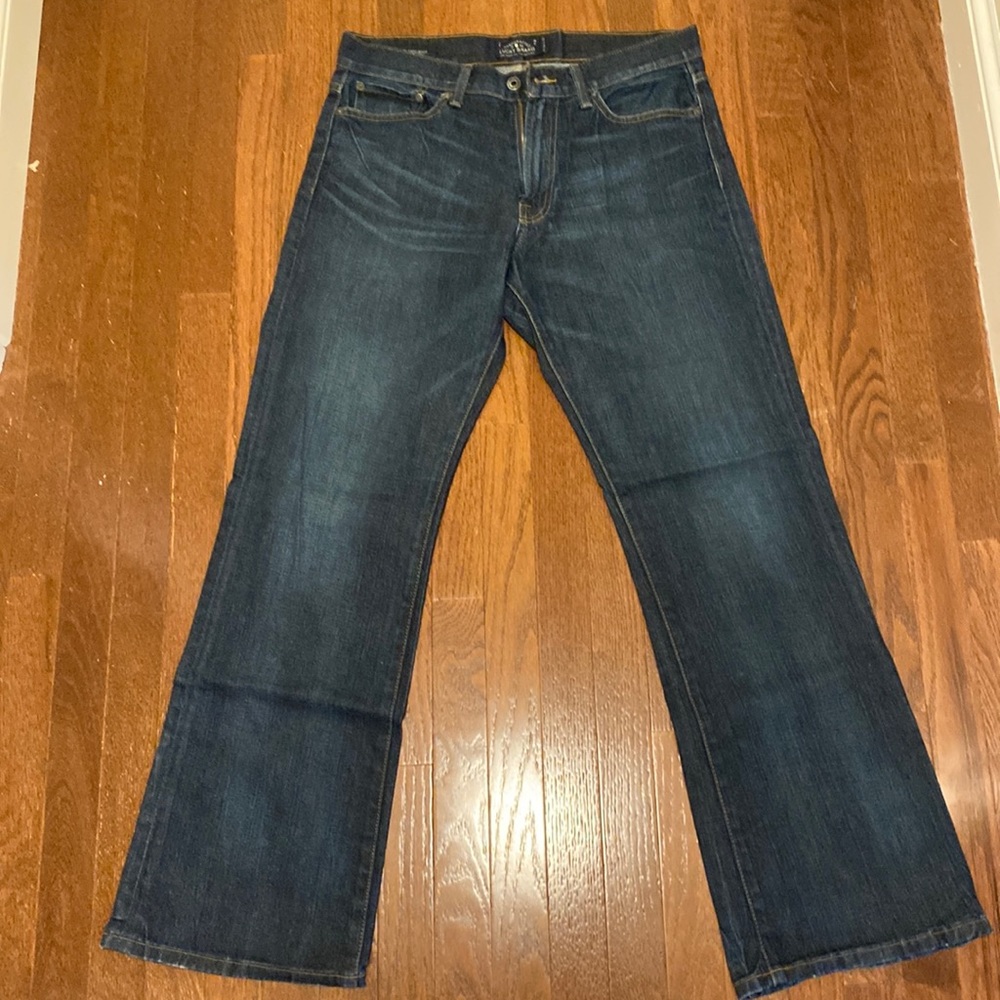 Lucky Brand, 33/32, 455 relaxed boot cut. Dark blue
